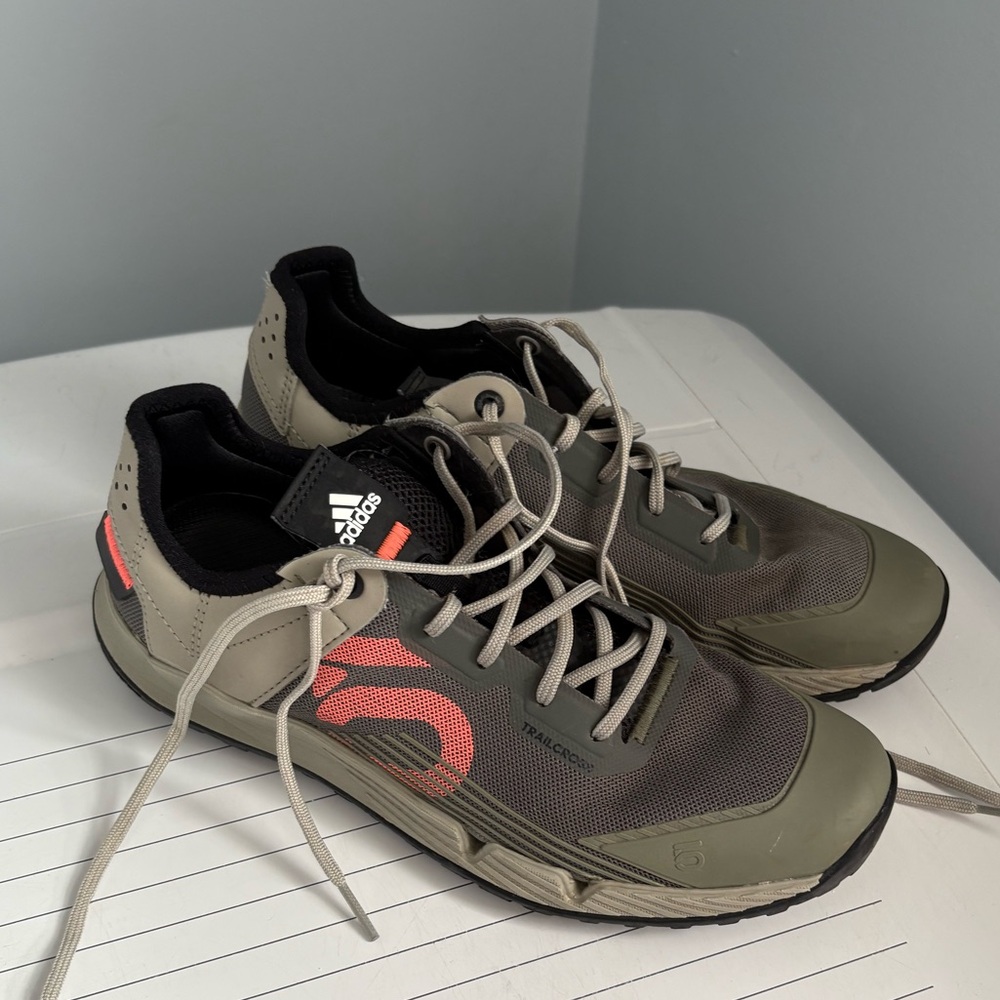 Five Ten Trailcross Mountain Bike Shoes by Adidas – Gray/Olive with Coral Accent
